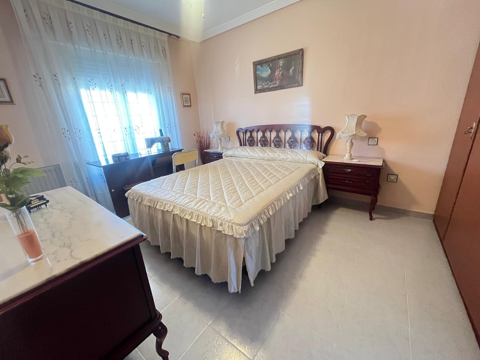 CHALET EN VENTA EN PARLA – ZONA LA ERMITA — Casalia Inmobiliaria, Parla (foto 33 de 60)