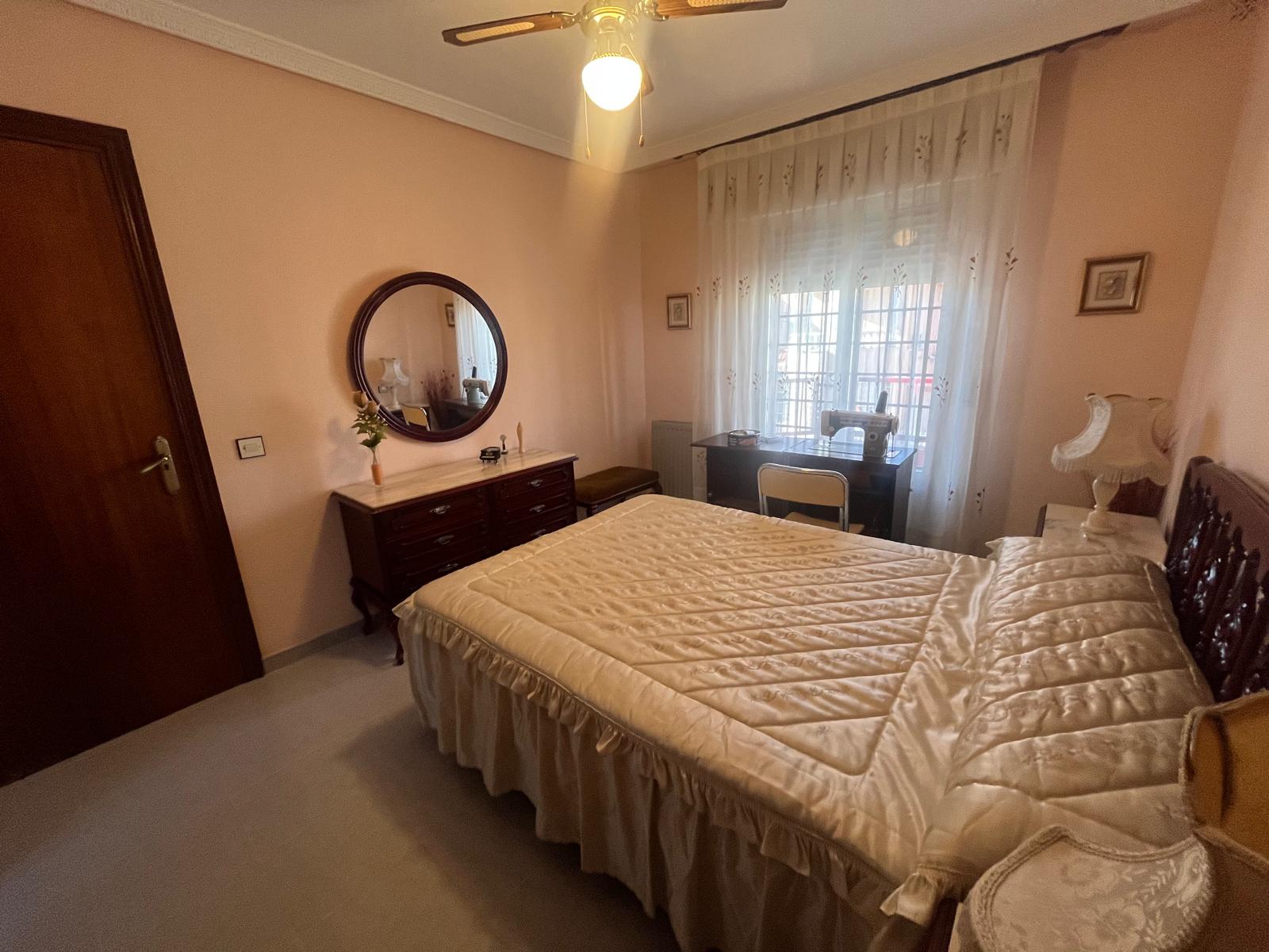 CHALET EN VENTA EN PARLA – ZONA LA ERMITA — Casalia Inmobiliaria, Parla (foto 31 de 60)
