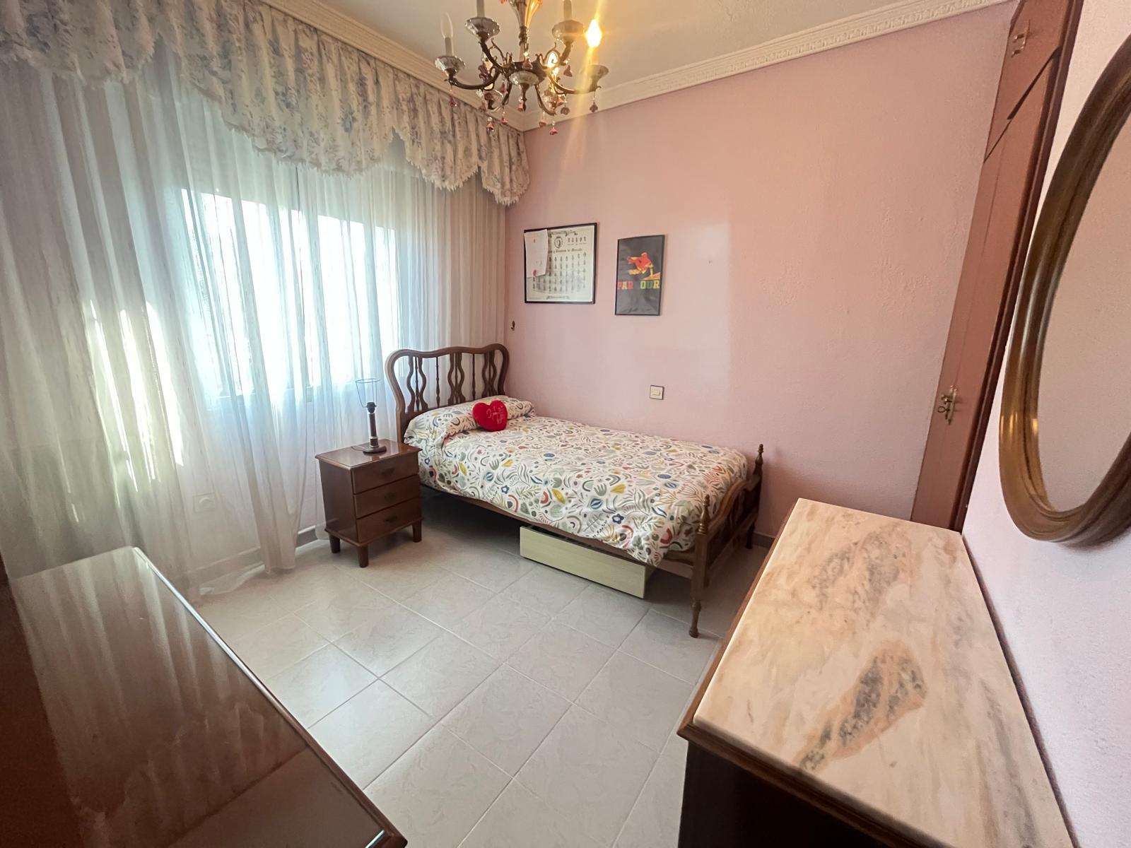 CHALET EN VENTA EN PARLA – ZONA LA ERMITA — Casalia Inmobiliaria, Parla (foto 38 de 60)