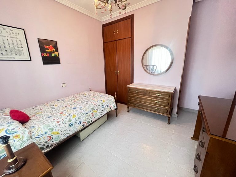 CHALET EN VENTA EN PARLA – ZONA LA ERMITA — Casalia Inmobiliaria, Parla (foto 41 de 60)