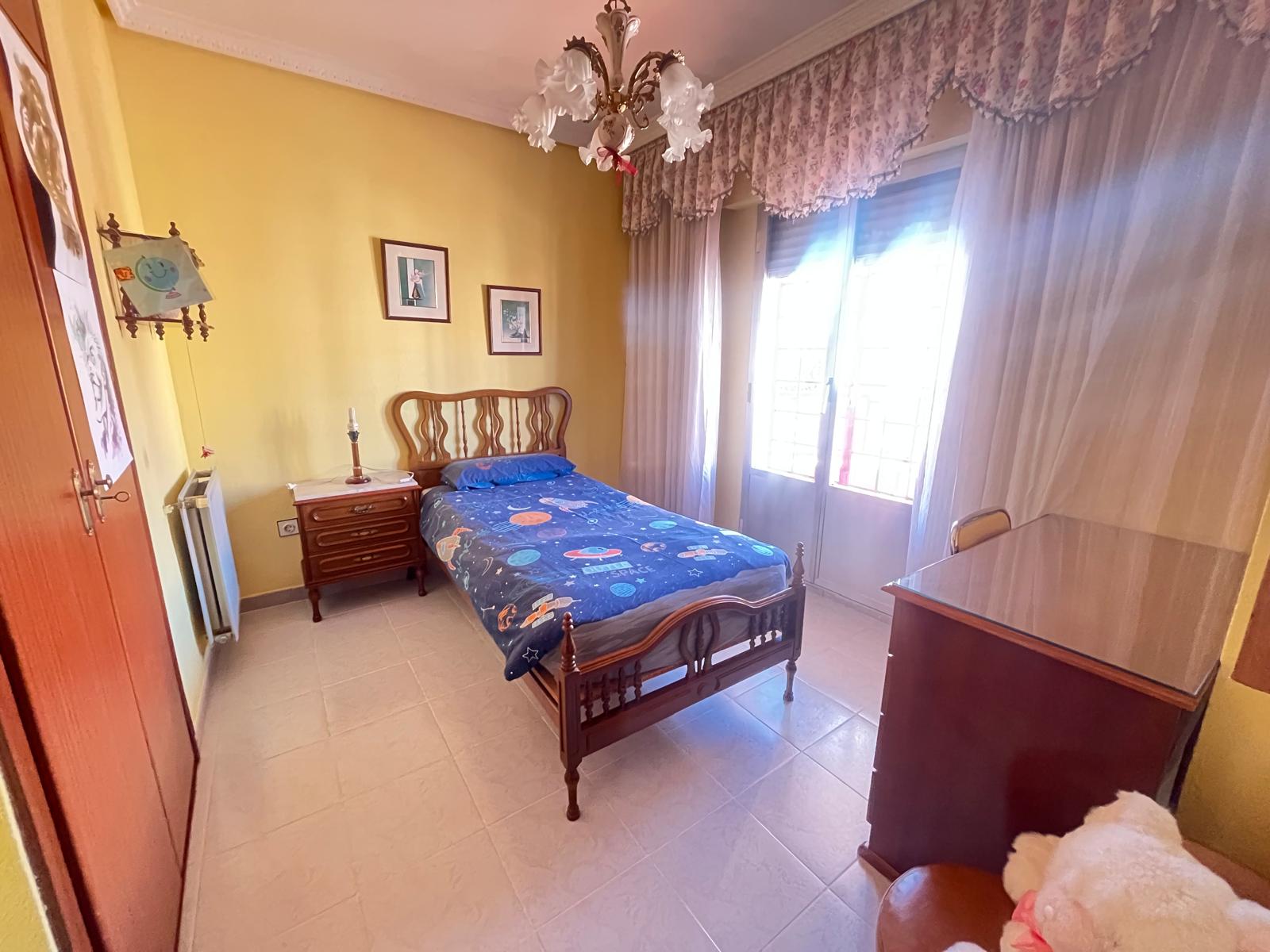 CHALET EN VENTA EN PARLA – ZONA LA ERMITA — Casalia Inmobiliaria, Parla (foto 42 de 60)