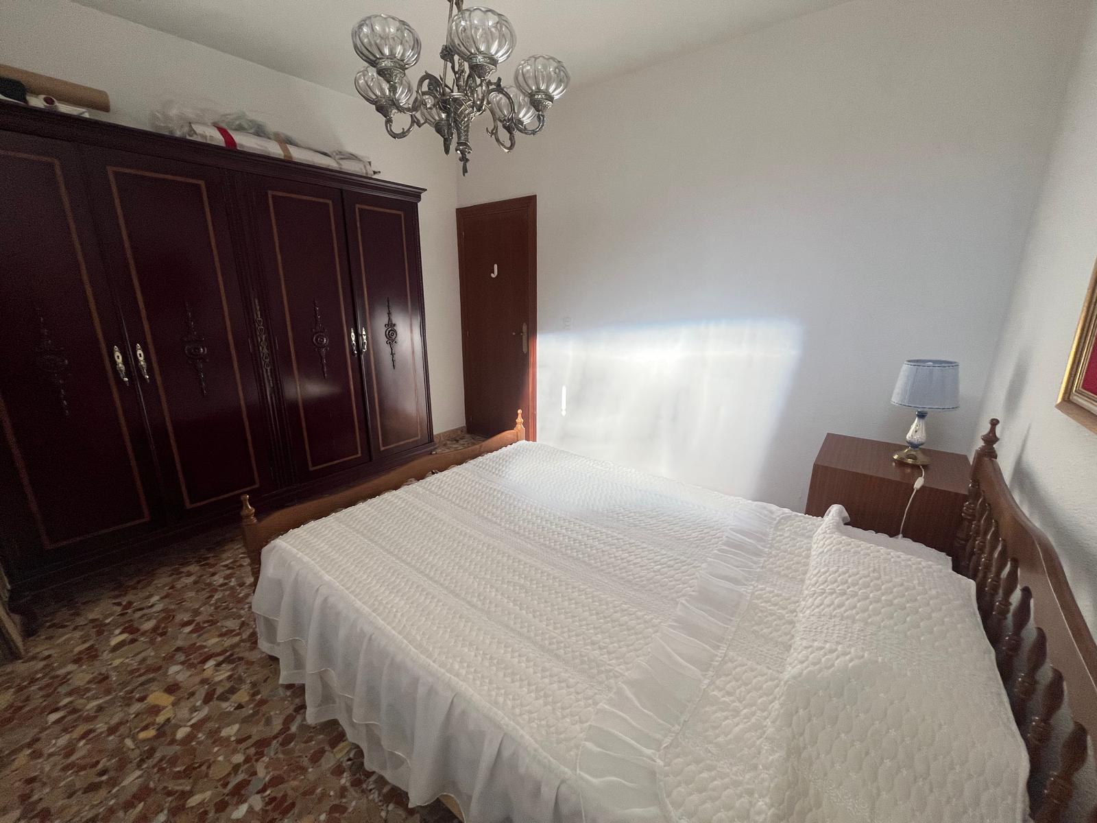 CHALET EN VENTA EN PARLA – ZONA LA ERMITA — Casalia Inmobiliaria, Parla (foto 50 de 60)