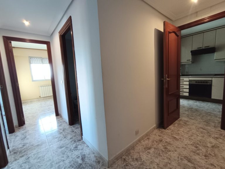PISO EN VENTA EN PARLA – ZONA REYES CATÓLICOS — Casalia Inmobiliaria, Parla (foto 6 de 24)