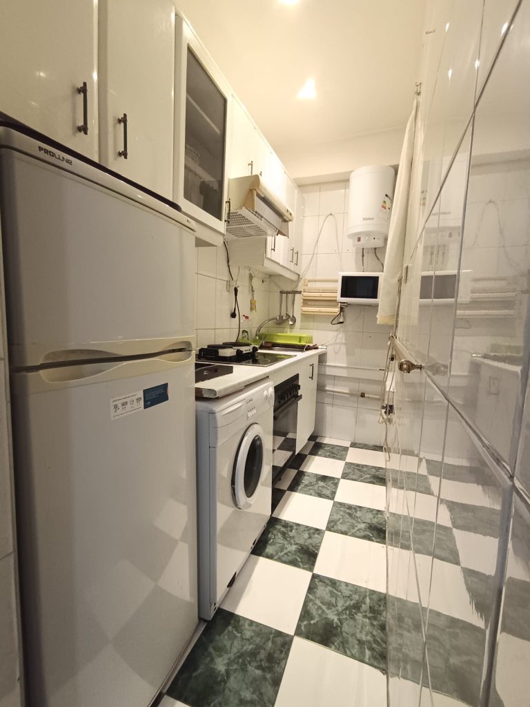 PISO EN VENTA EN MADRID – ZONA DELICIAS — Casalia Inmobiliaria, Parla (foto 8 de 17)