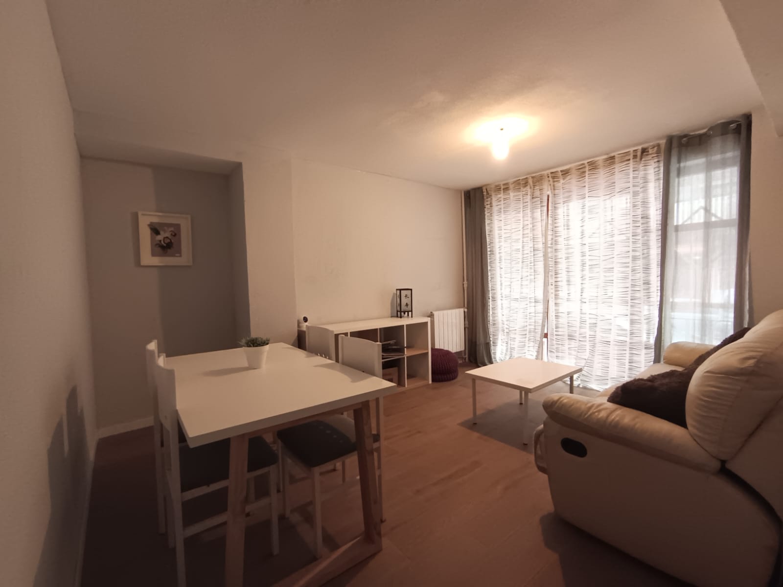 PISO EN VENTA EN PARLA – ZONA VILLAYUVENTUS — Casalia Inmobiliaria, Parla (foto 1 de 20)