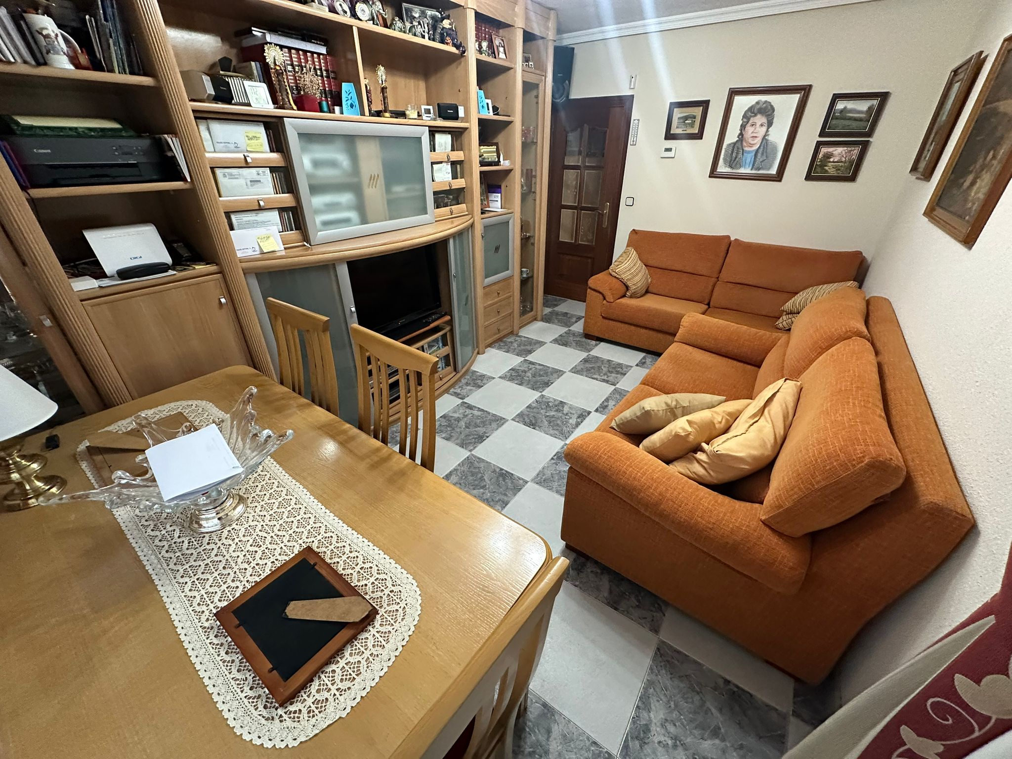 PISO BAJO EN VENTA EN PARLA ZONA – EL NIDO LAS FUENTES — Casalia Inmobiliaria, Parla (foto 3 de 18)