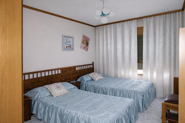 EDIFICIO DE USO MIXTO EN VENTA EN PARLA – ZONA PINTO-SAN ROQUE — Casalia Inmobiliaria, Parla (foto 6 de 21)