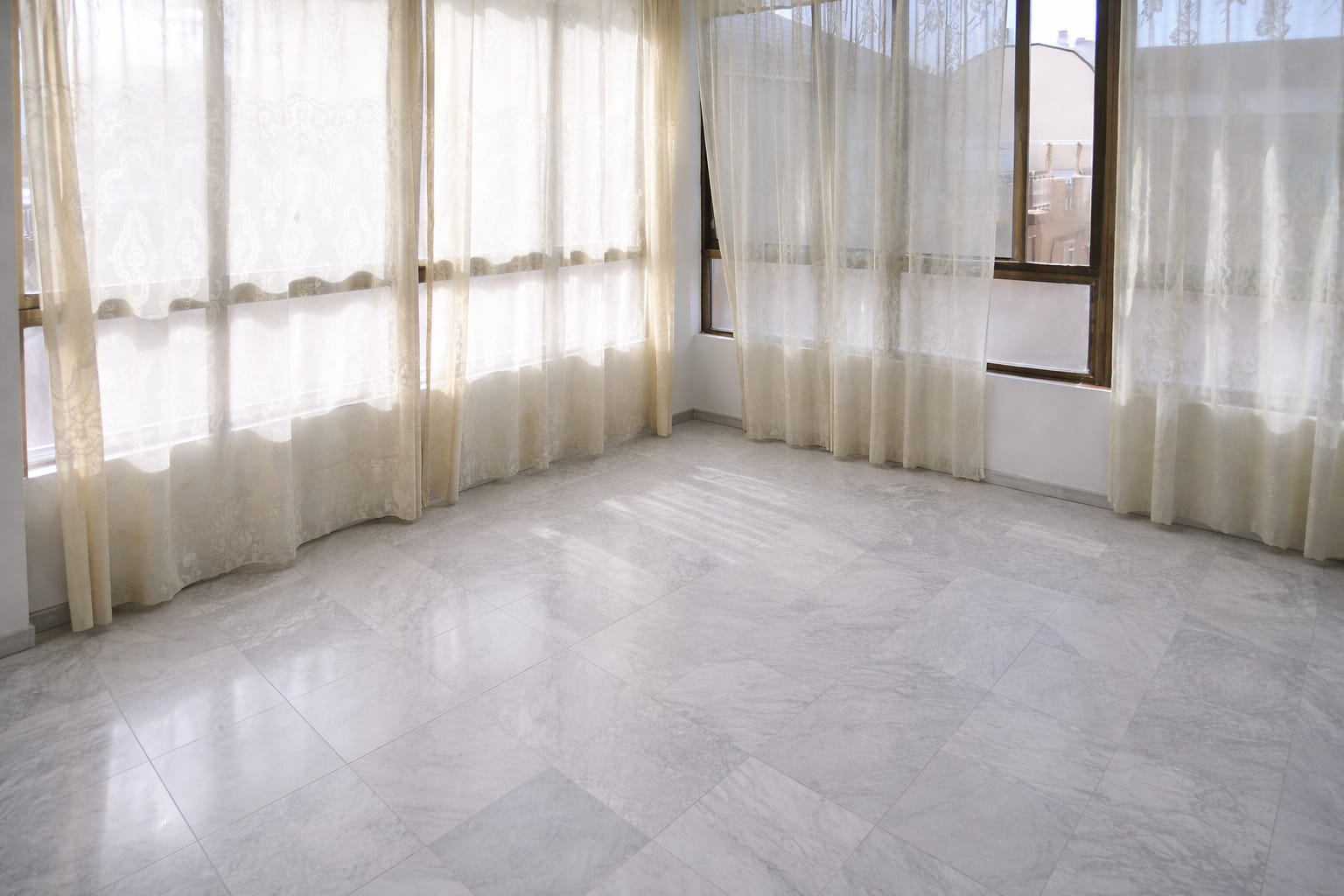 EDIFICIO DE USO MIXTO EN VENTA EN PARLA – ZONA PINTO-SAN ROQUE — Casalia Inmobiliaria, Parla (foto 8 de 21)