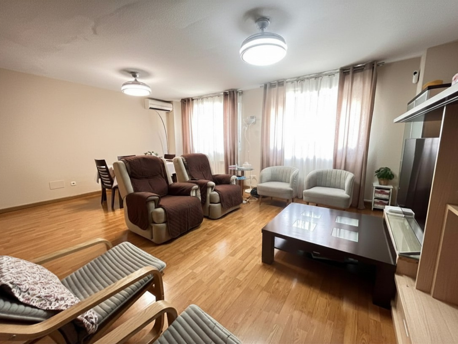ÁTICO DÚPLEX SEMINUEVO EN URBANIZACIÓN PRIVADA EN VENTA EN PARLA – ZONA EL NIDO — Casalia Inmobiliaria, Parla (foto 13 de 38)