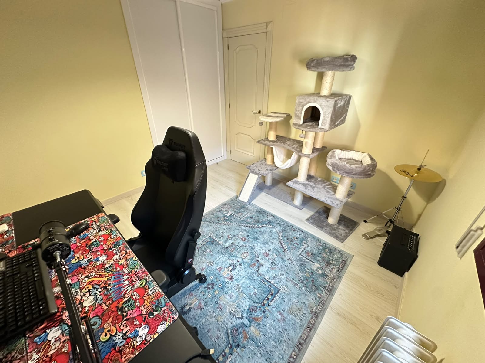 PISO SEMINUEVO VENTA EN PARLA EN LA URBANIZACIÓN ATENAS CON GARAJE-ZONA LAS LAGUNAS — Casalia Inmobiliaria, Parla (foto 26 de 35)