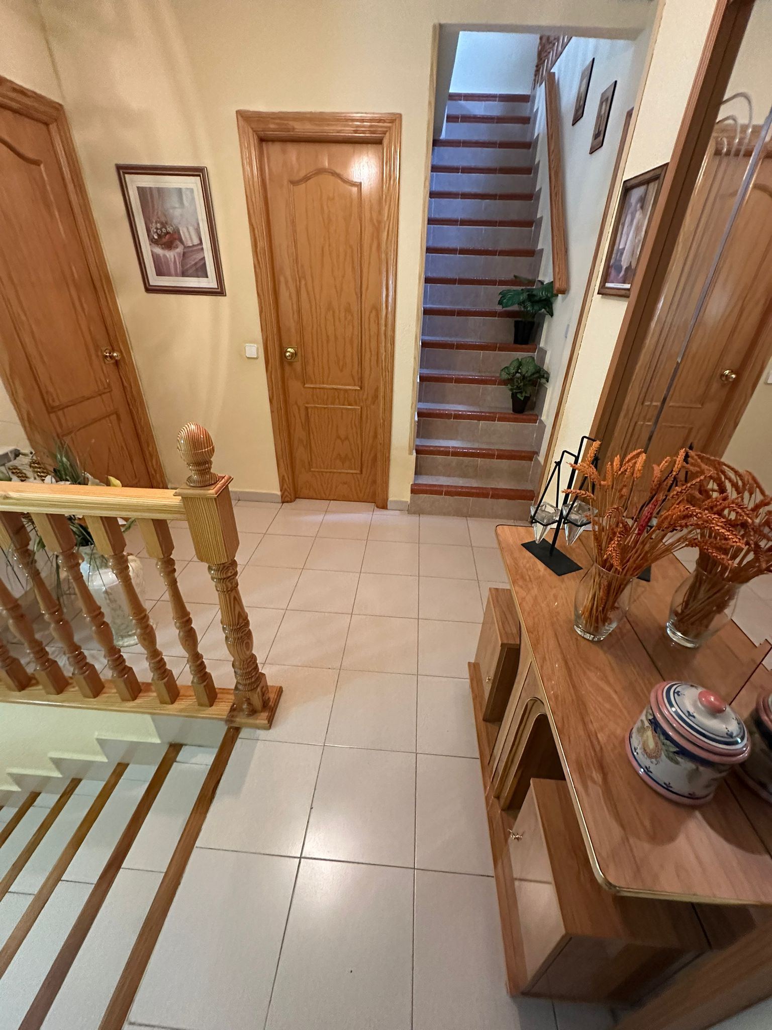 CHALET ADOSADO EN VENTA EN PARLA – ZONA LAS AMÉRICAS — Casalia Inmobiliaria, Parla (foto 21 de 47)