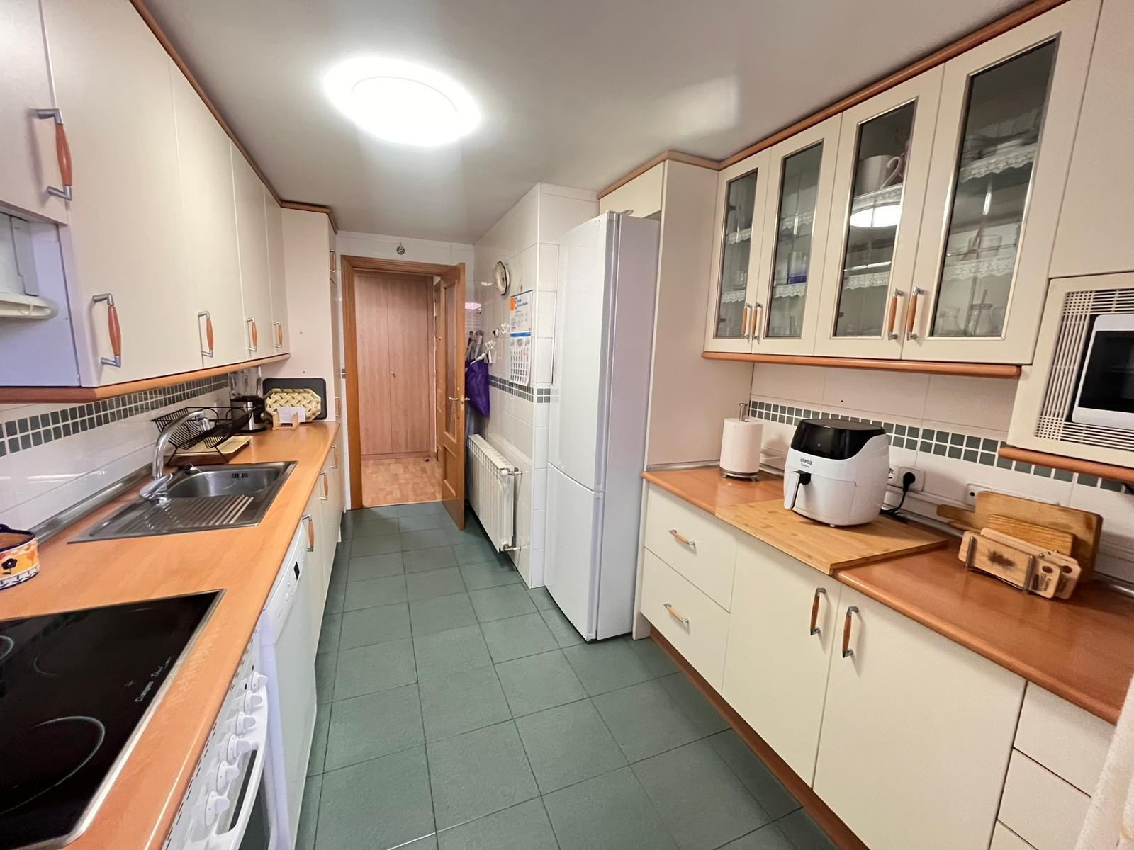 ÁTICO DÚPLEX SEMINUEVO EN URBANIZACIÓN PRIVADA EN VENTA EN PARLA – ZONA EL NIDO — Casalia Inmobiliaria, Parla (foto 23 de 38)