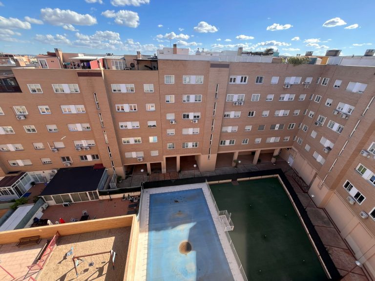 ÁTICO DÚPLEX SEMINUEVO EN URBANIZACIÓN PRIVADA EN VENTA EN PARLA – ZONA EL NIDO — Casalia Inmobiliaria, Parla (foto 38 de 38)