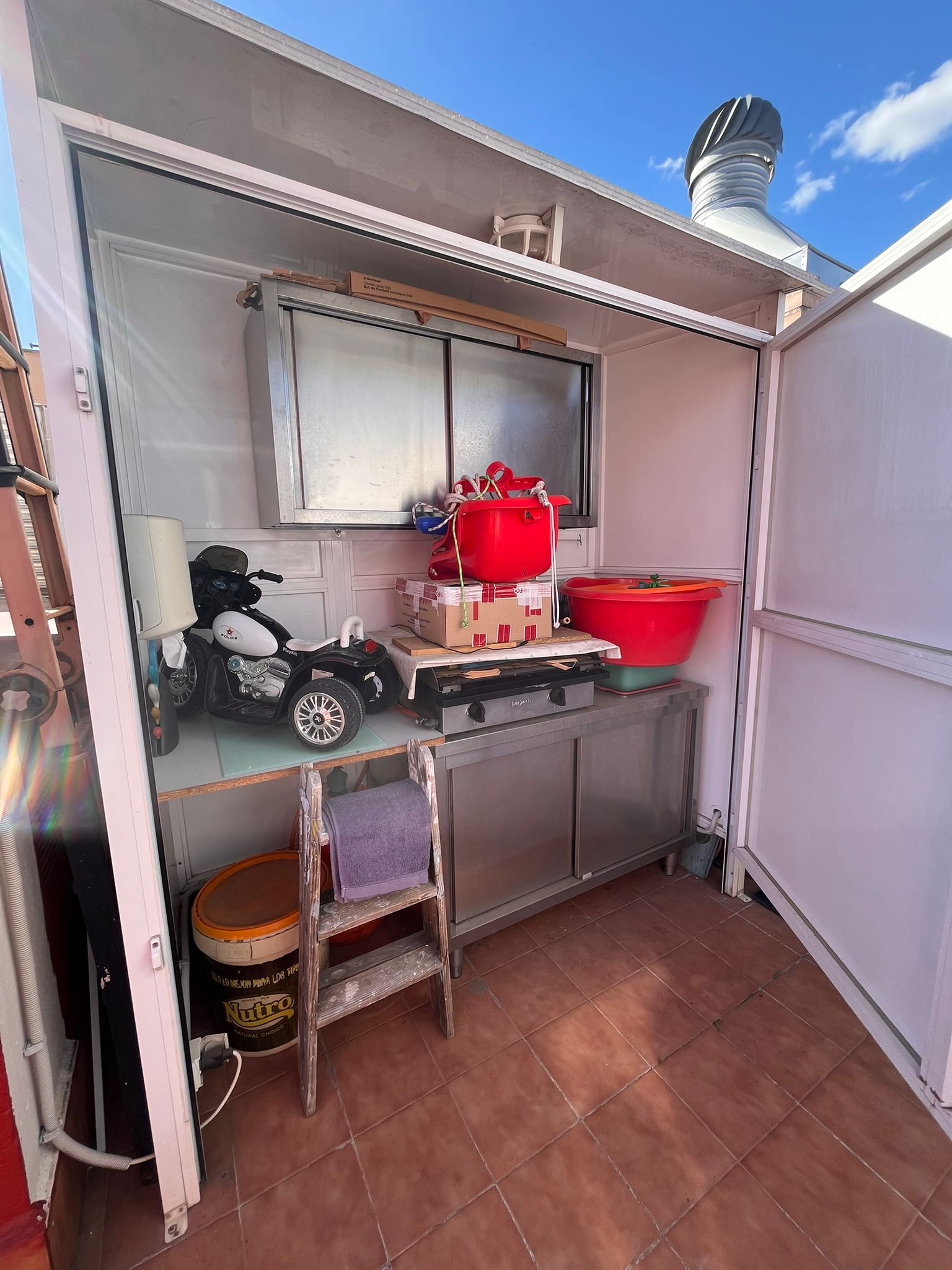 ÁTICO DÚPLEX SEMINUEVO EN URBANIZACIÓN PRIVADA EN VENTA EN PARLA – ZONA EL NIDO — Casalia Inmobiliaria, Parla (foto 8 de 38)