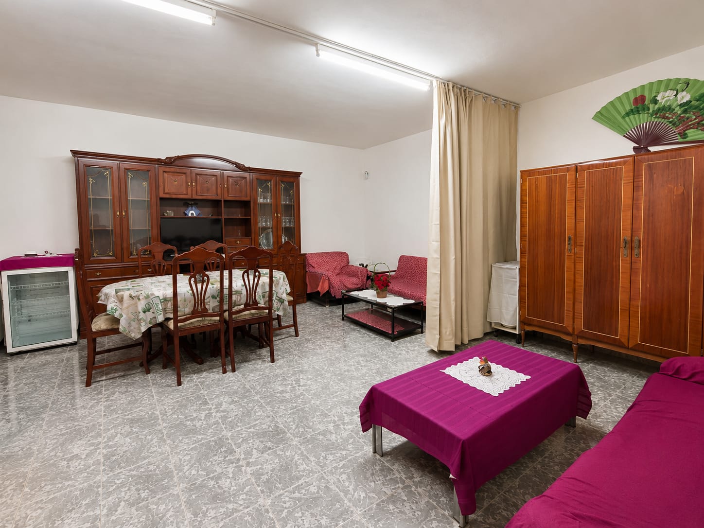 CHALET INDEPENDIENTE CON MÁS DE 1.000 M2 DE PARCELA EN VENTA EN PALOMEQUE-TOLEDO — Casalia Inmobiliaria, Parla (foto 17 de 40)