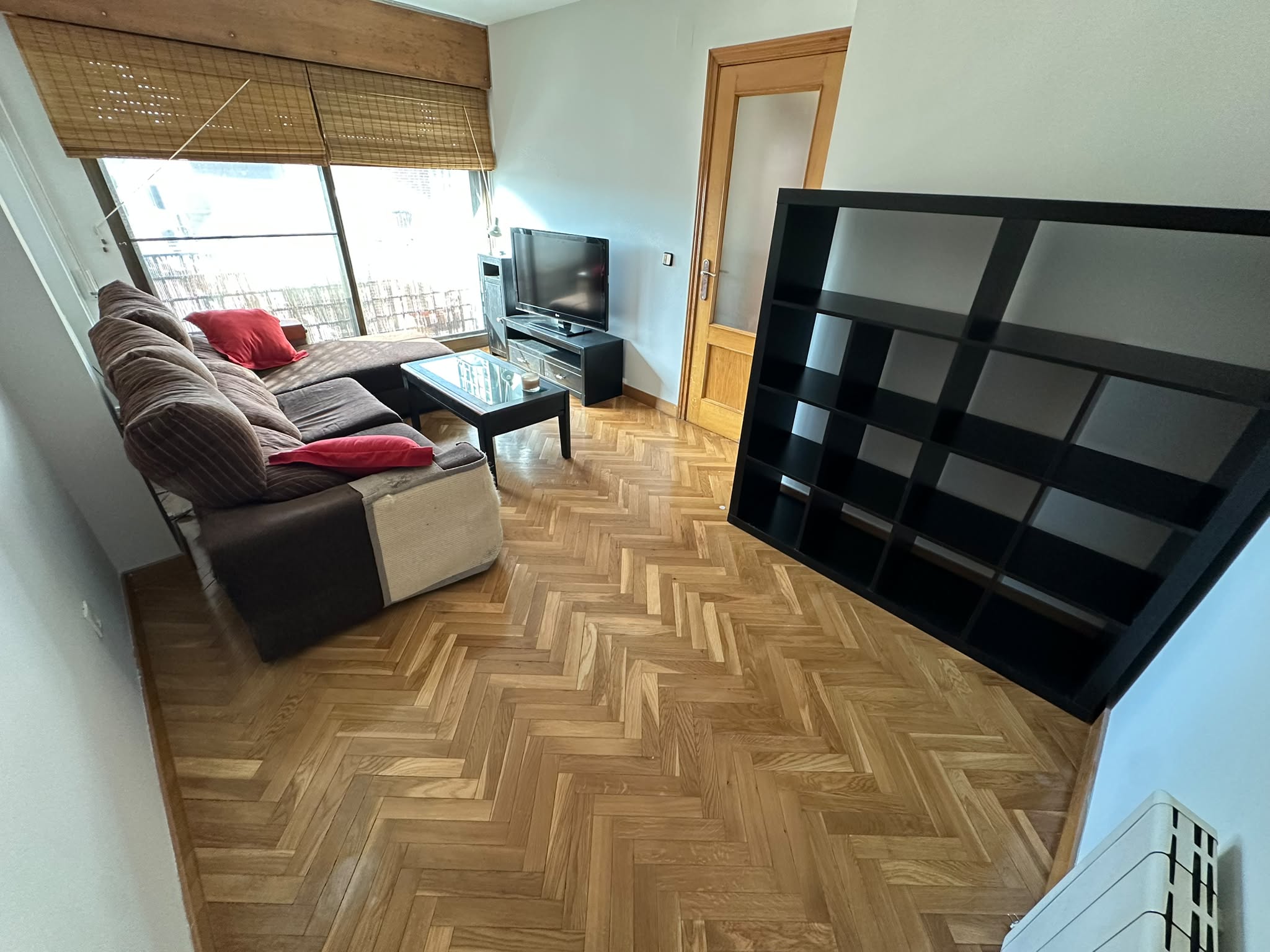PISO EN VENTA EN PINTO – ZONA BUENOS AIRES — Casalia Inmobiliaria, Parla (foto 4 de 16)