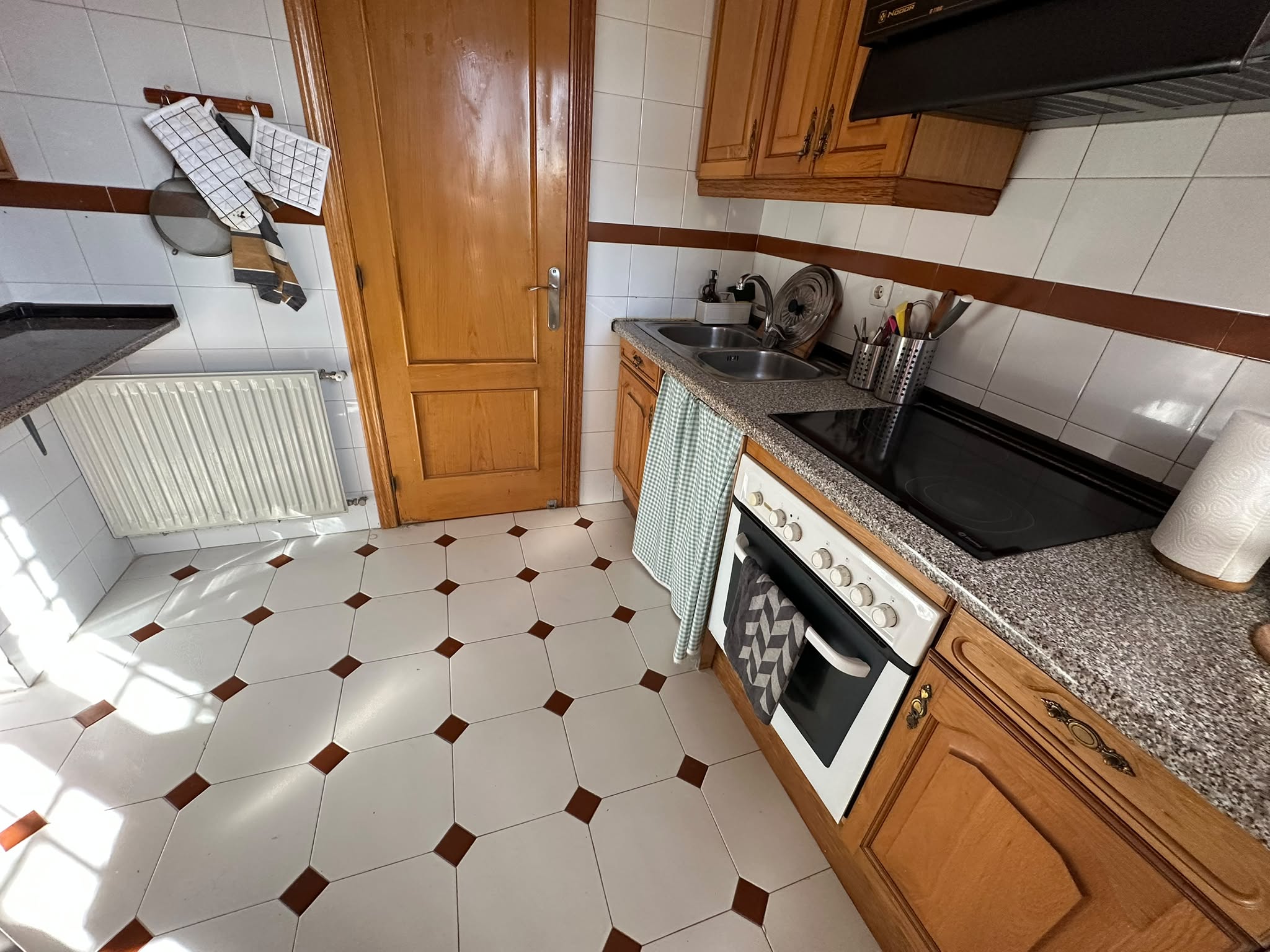 PISO EN VENTA EN PINTO – ZONA BUENOS AIRES — Casalia Inmobiliaria, Parla (foto 7 de 16)