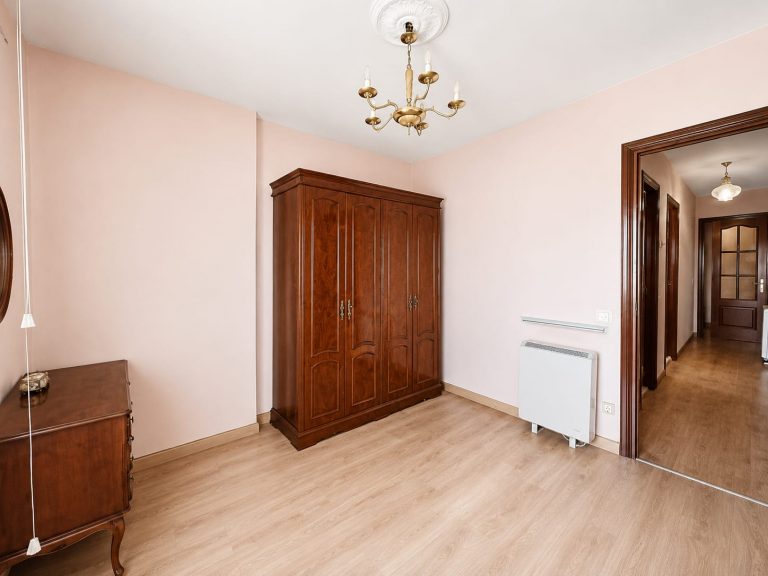 PISO A REFORMAR EN VENTA EN PARLA – ZONA CALLE PINTO — Casalia Inmobiliaria, Parla (foto 14 de 16)