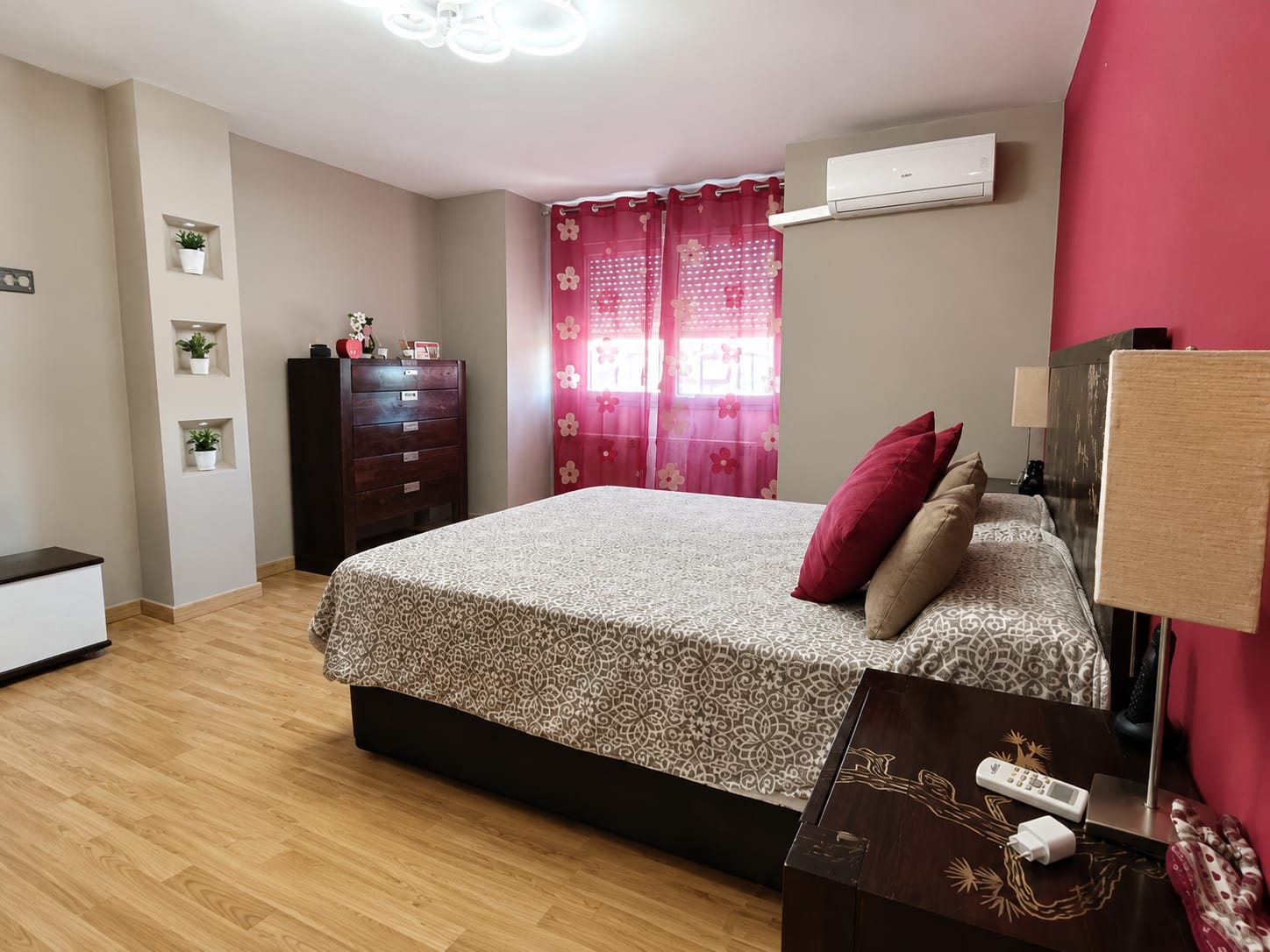 CHALET PAREADO EN VENTA EN ILLESCAS – ZONA EL SEÑORÍO DE ILLESCAS — Casalia Inmobiliaria, Parla (foto 18 de 32)