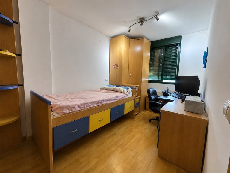 PISO SEMINUEVO EN VENTA EN PARLA – ZONA EL NIDO LAS FUENTES — Casalia Inmobiliaria, Parla (foto 23 de 30)