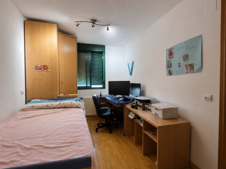 PISO SEMINUEVO EN VENTA EN PARLA – ZONA EL NIDO LAS FUENTES — Casalia Inmobiliaria, Parla (foto 24 de 30)