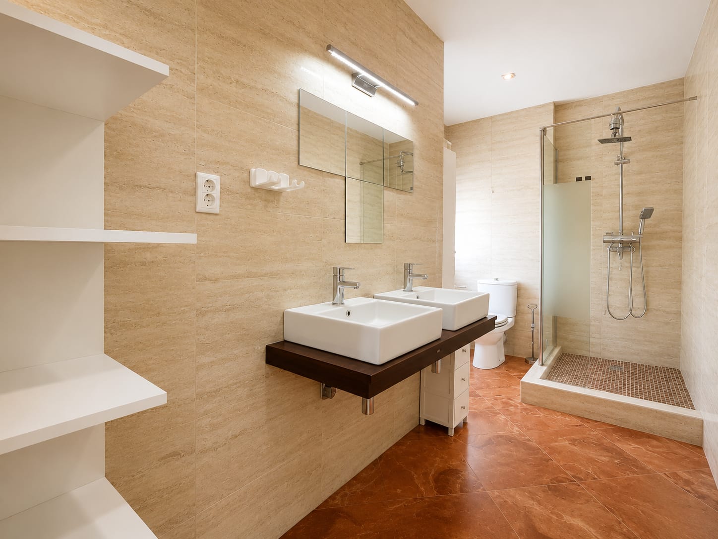 CHALET PAREADO EN VENTA EN ILLESCAS – ZONA EL SEÑORÍO DE ILLESCAS — Casalia Inmobiliaria, Parla (foto 22 de 32)