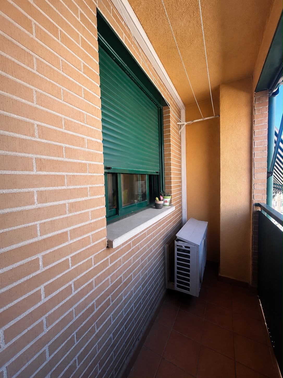 PISO SEMINUEVO EN VENTA EN PARLA – ZONA EL NIDO LAS FUENTES — Casalia Inmobiliaria, Parla (foto 27 de 30)