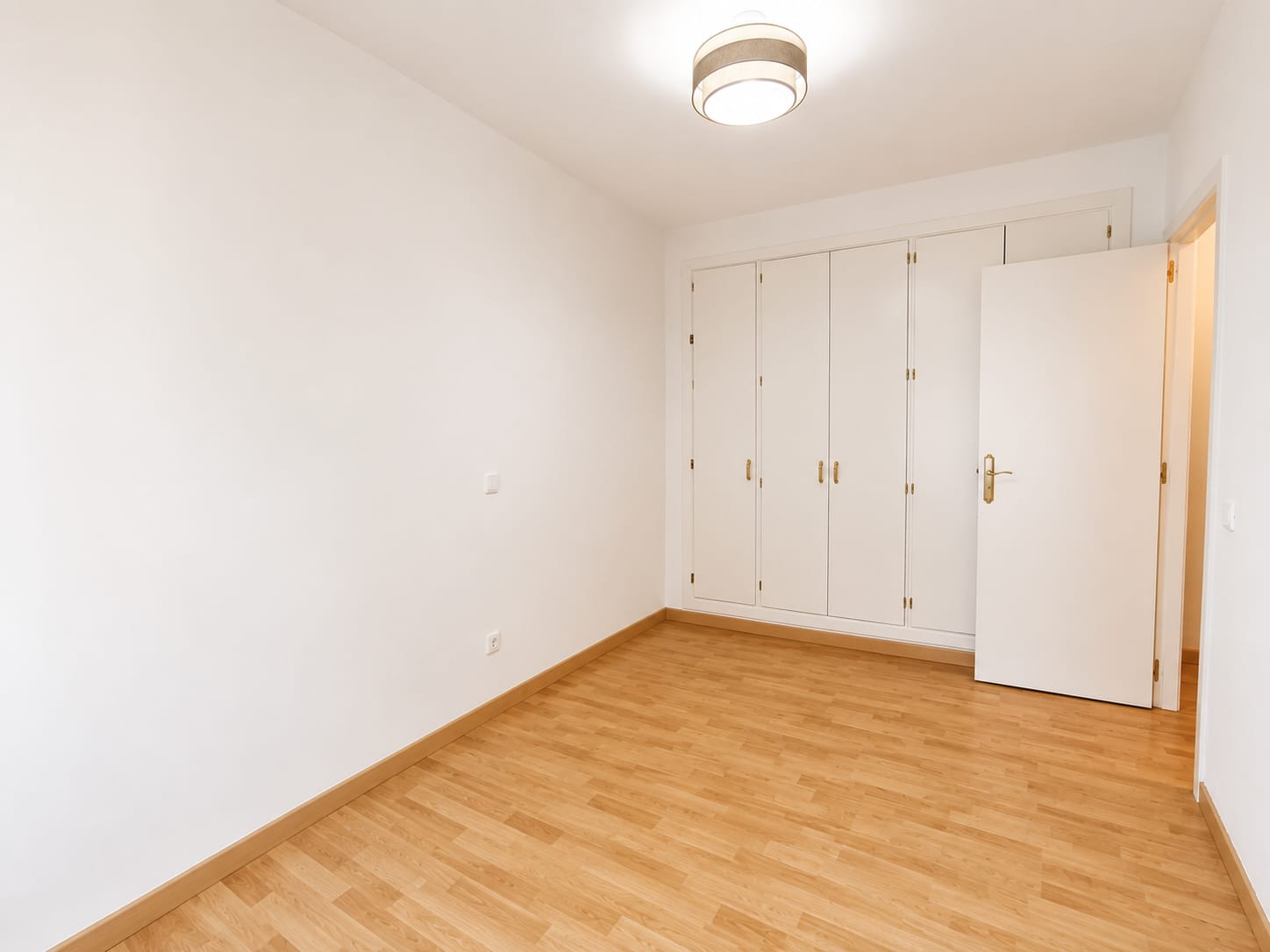 CHALET PAREADO EN VENTA EN ILLESCAS – ZONA EL SEÑORÍO DE ILLESCAS — Casalia Inmobiliaria, Parla (foto 29 de 32)