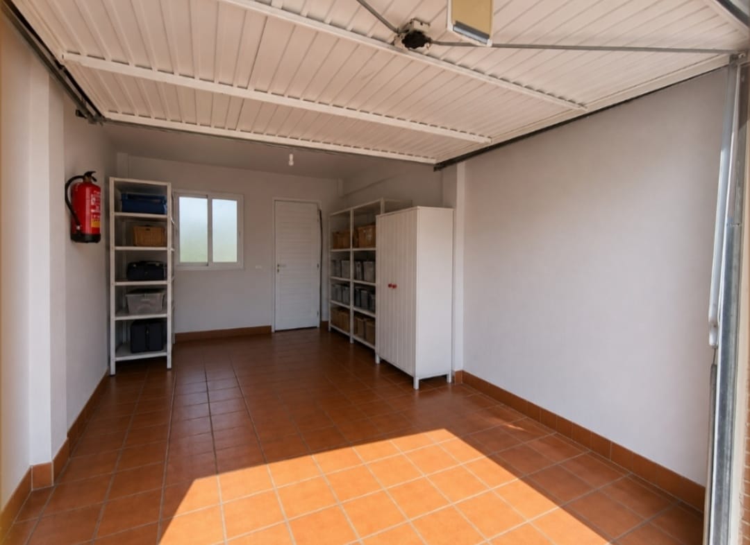 CHALET PAREADO EN VENTA EN ILLESCAS – ZONA EL SEÑORÍO DE ILLESCAS — Casalia Inmobiliaria, Parla (foto 32 de 32)