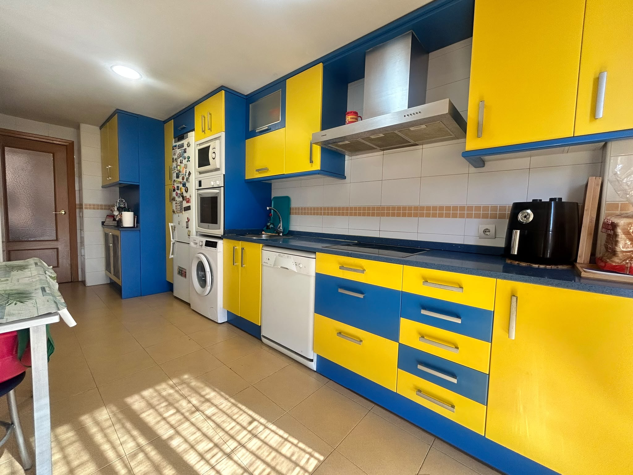 PISO SEMINUEVO EN VENTA EN PARLA – ZONA EL NIDO LAS FUENTES — Casalia Inmobiliaria, Parla (foto 9 de 30)