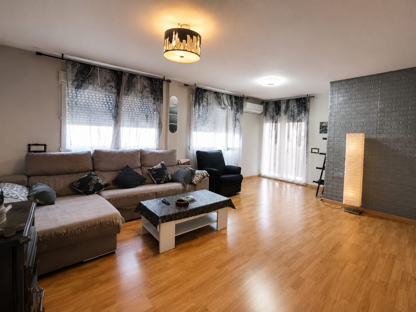 CHALET PAREADO EN VENTA EN ILLESCAS – ZONA EL SEÑORÍO DE ILLESCAS — Casalia Inmobiliaria, Parla (foto 10 de 32)