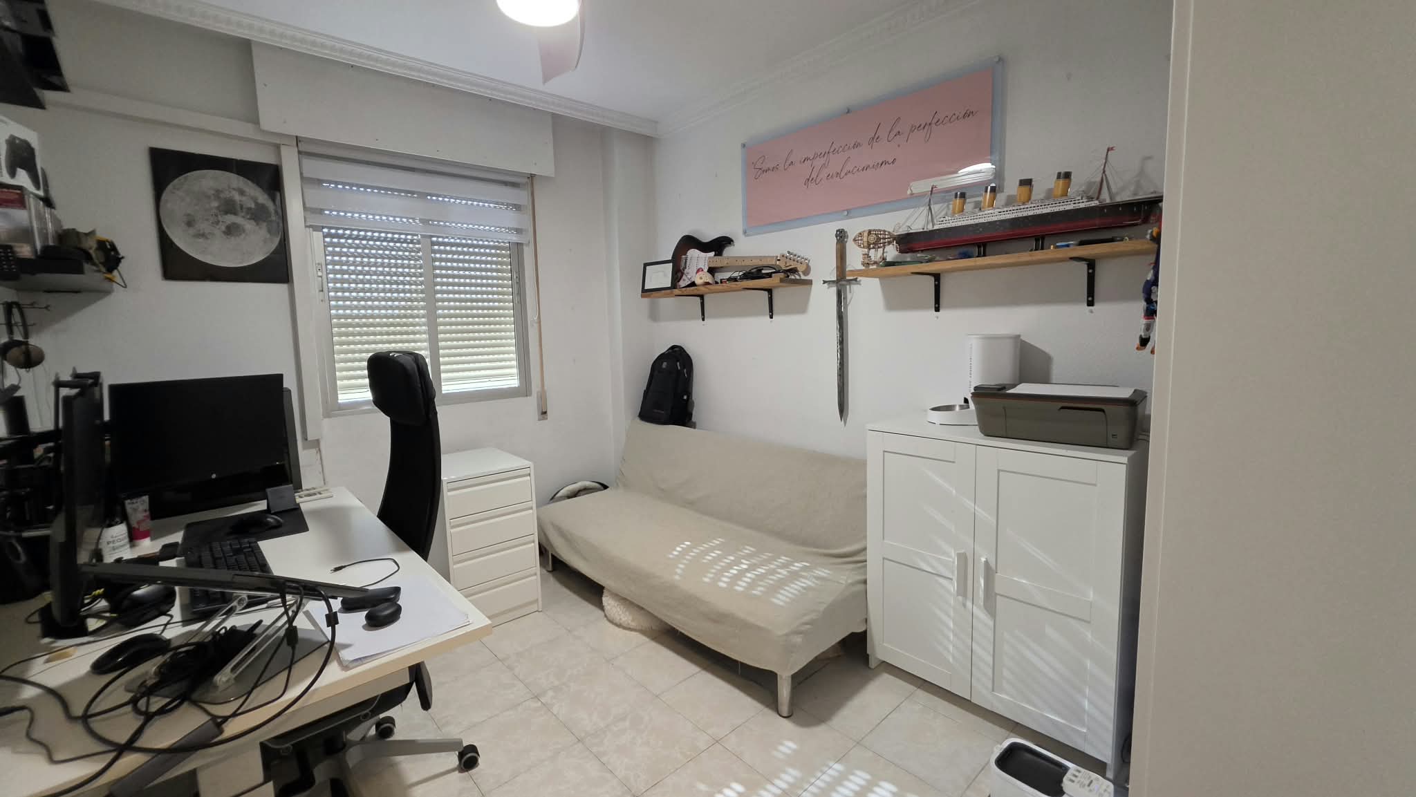 PISO DE 4 HABITACIONES EN VENTA EN PARLA – ZONA REYES CATÓLICOS — Casalia Inmobiliaria, Parla (foto 23 de 27)