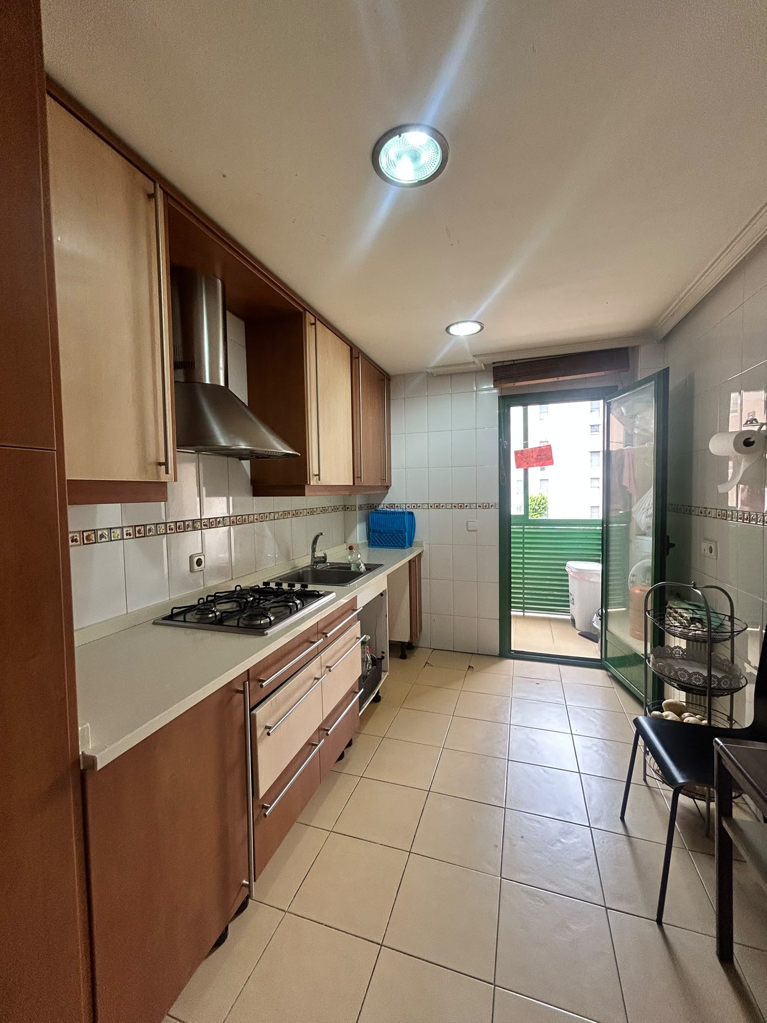 PISO SEMINUEVO DE 4 HABITACIONES EN VENTA EL PARLA – ZONA EL NIDO/ LAS FUENTES — Casalia Inmobiliaria, Parla (foto 4 de 20)