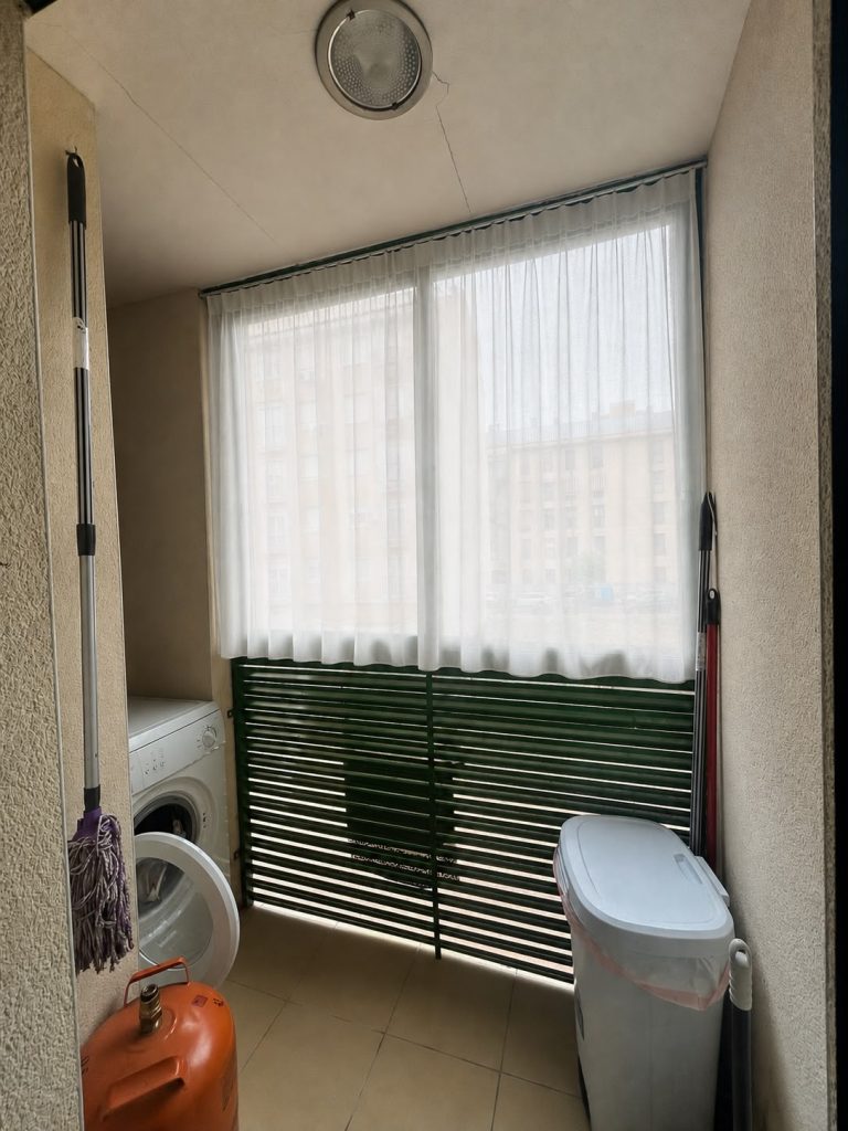 PISO SEMINUEVO DE 4 HABITACIONES EN VENTA EL PARLA – ZONA EL NIDO/ LAS FUENTES — Casalia Inmobiliaria, Parla (foto 6 de 20)
