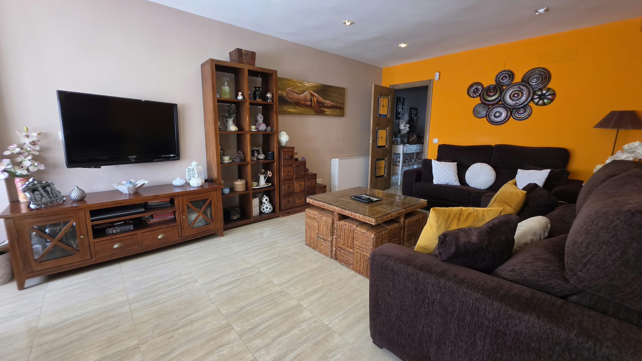 PISO REFORMADO EN VENTA EN PARLA – ZONA REYES CATÓLICOS — Casalia Inmobiliaria, Parla (foto 2 de 26)