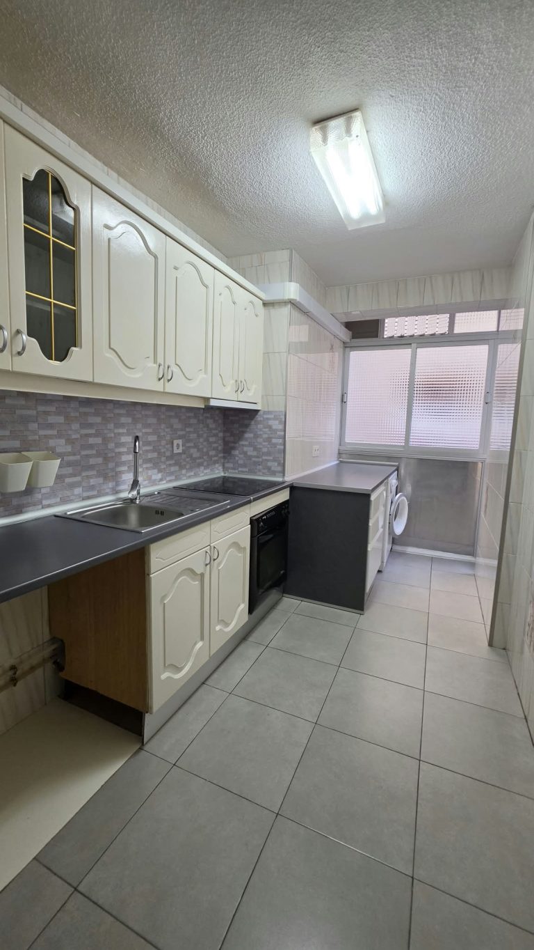 PISO EN VENTA EN PARLA – ZONA VILLAYUVENTUS I — Casalia Inmobiliaria, Parla (foto 11 de 29)