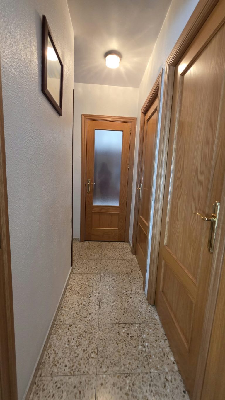 PISO EN 1ª PLANTA CON ASCENSOR EN VENTA EN PARLA – ZONA REYES CATÓLICOS — Casalia Inmobiliaria, Parla (foto 13 de 25)