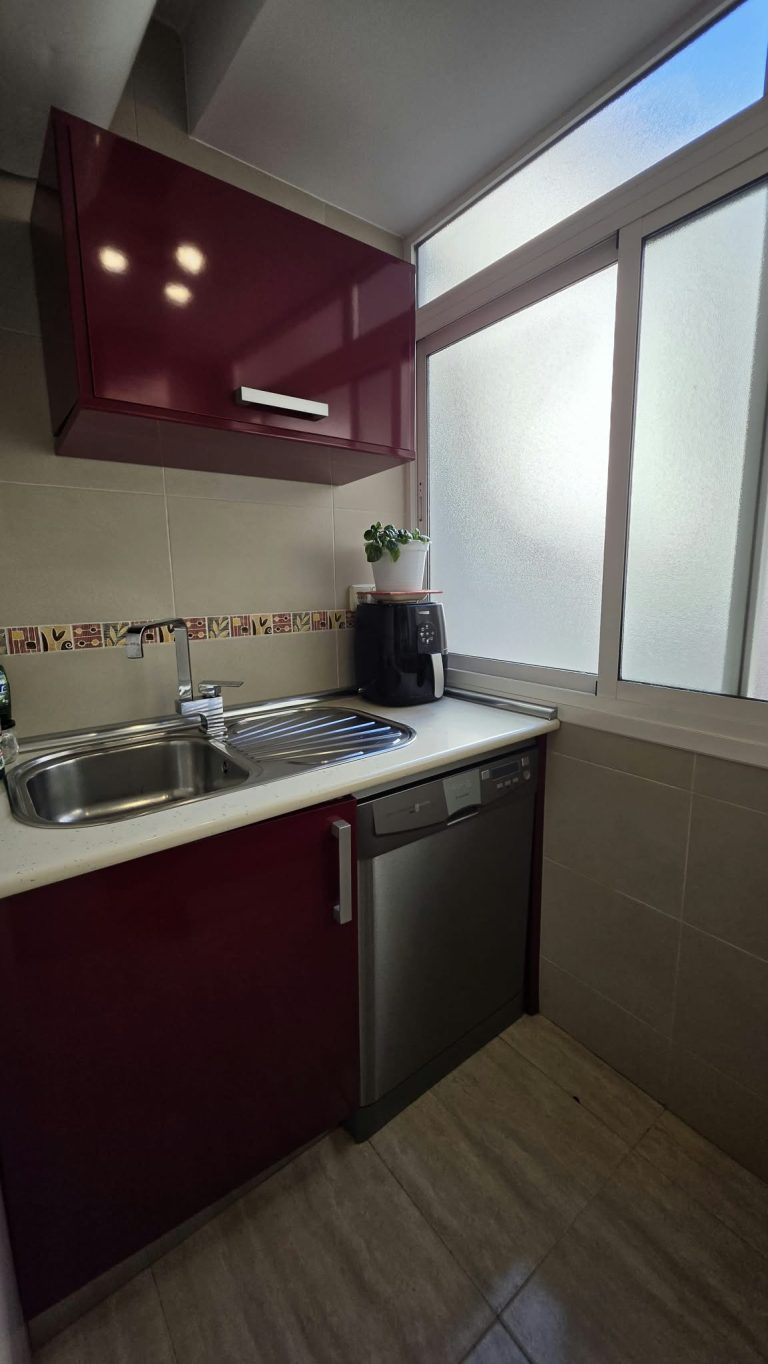 PISO REFORMADO EN VENTA EN PARLA – ZONA REYES CATÓLICOS — Casalia Inmobiliaria, Parla (foto 14 de 26)