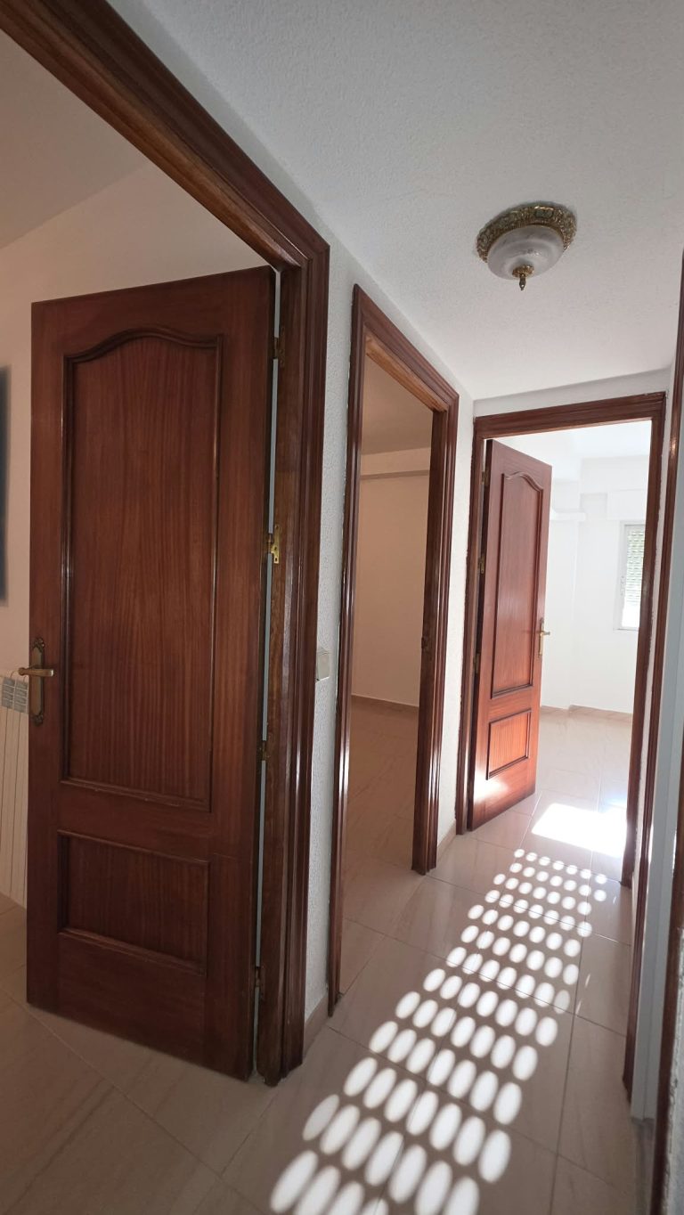PISO EN VENTA EN PARLA – ZONA VILLAYUVENTUS I — Casalia Inmobiliaria, Parla (foto 13 de 29)