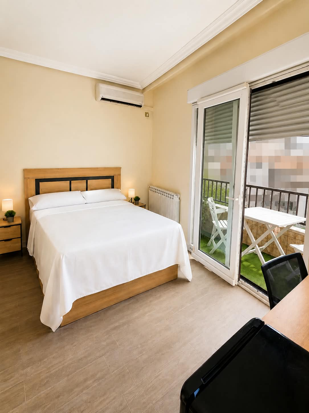 CASA INDEPENDIENTE CON 5 HABITACIONES ADAPTADA PARA ALQUILER DE HABITACIONES EN PARLA – ZONA CENTRO — Casalia Inmobiliaria, Parla (foto 22 de 47)