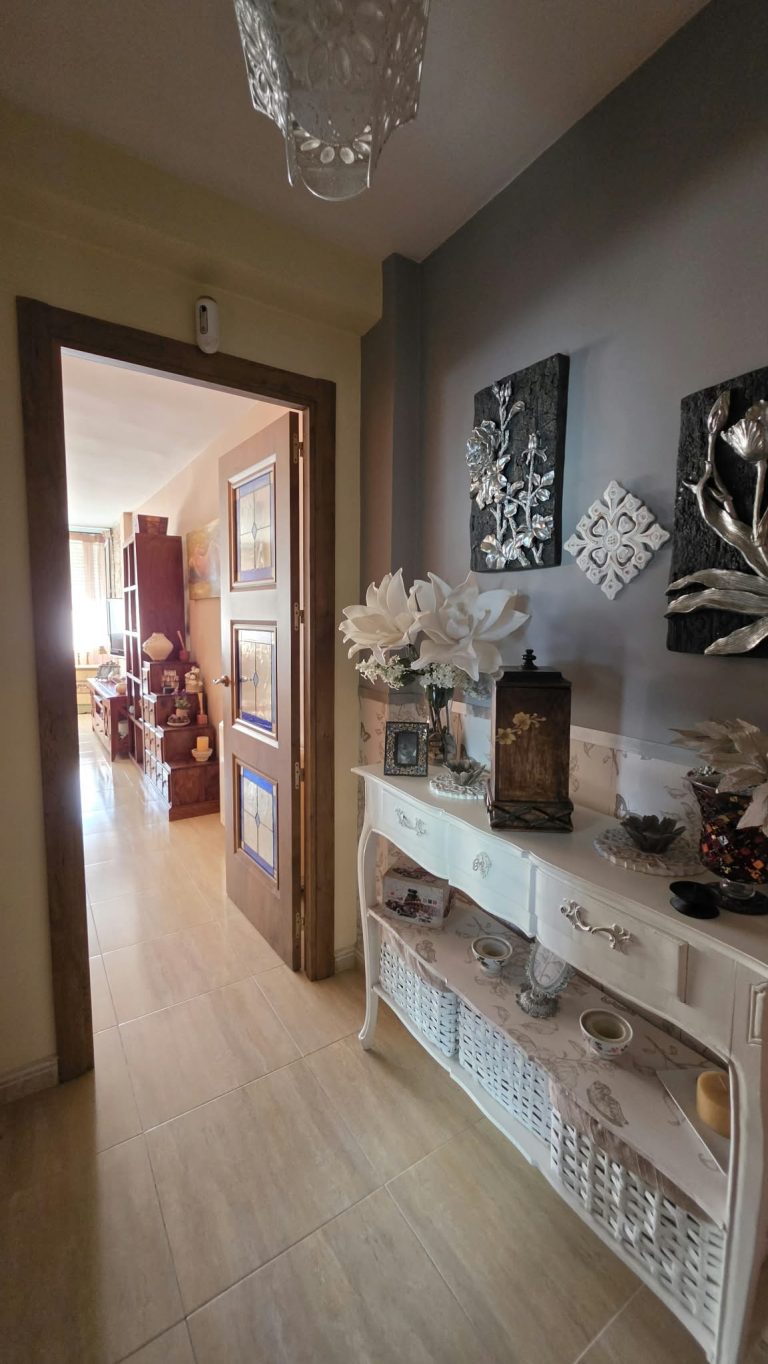 PISO REFORMADO EN VENTA EN PARLA – ZONA REYES CATÓLICOS — Casalia Inmobiliaria, Parla (foto 17 de 26)