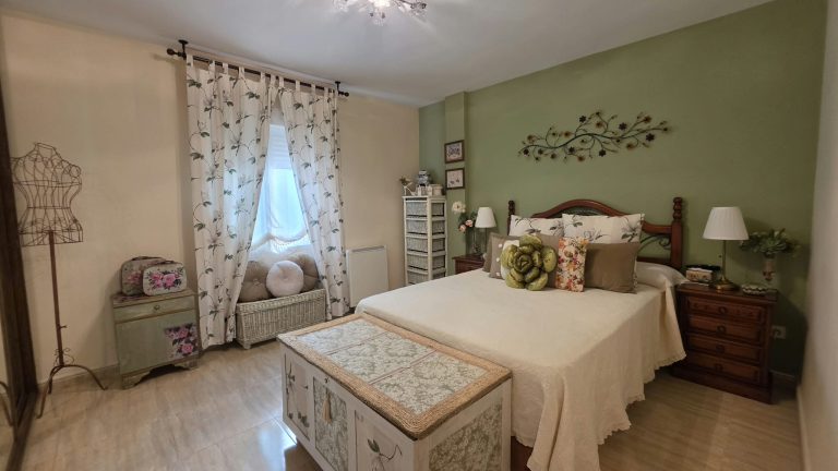 PISO REFORMADO EN VENTA EN PARLA – ZONA REYES CATÓLICOS — Casalia Inmobiliaria, Parla (foto 18 de 26)