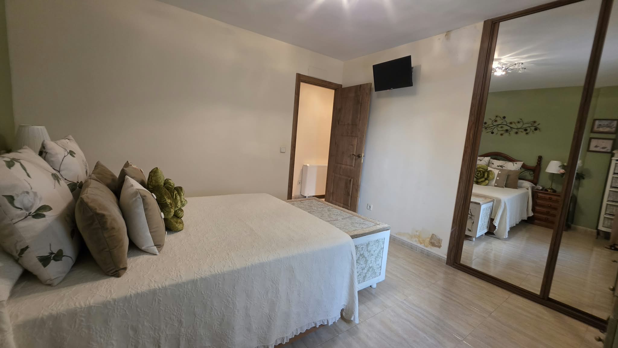 PISO REFORMADO EN VENTA EN PARLA – ZONA REYES CATÓLICOS — Casalia Inmobiliaria, Parla (foto 20 de 26)