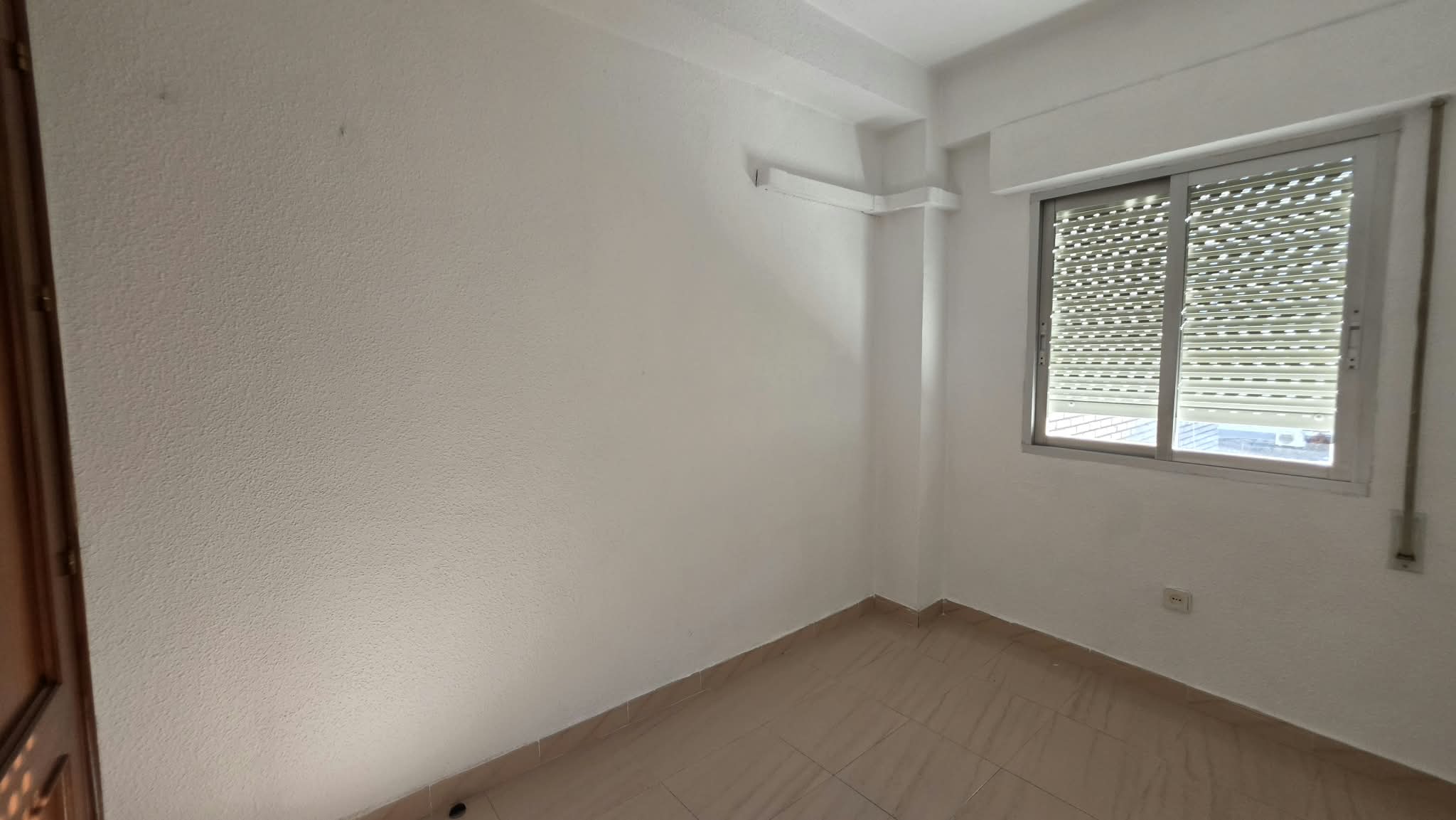 PISO EN VENTA EN PARLA – ZONA VILLAYUVENTUS I — Casalia Inmobiliaria, Parla (foto 23 de 29)