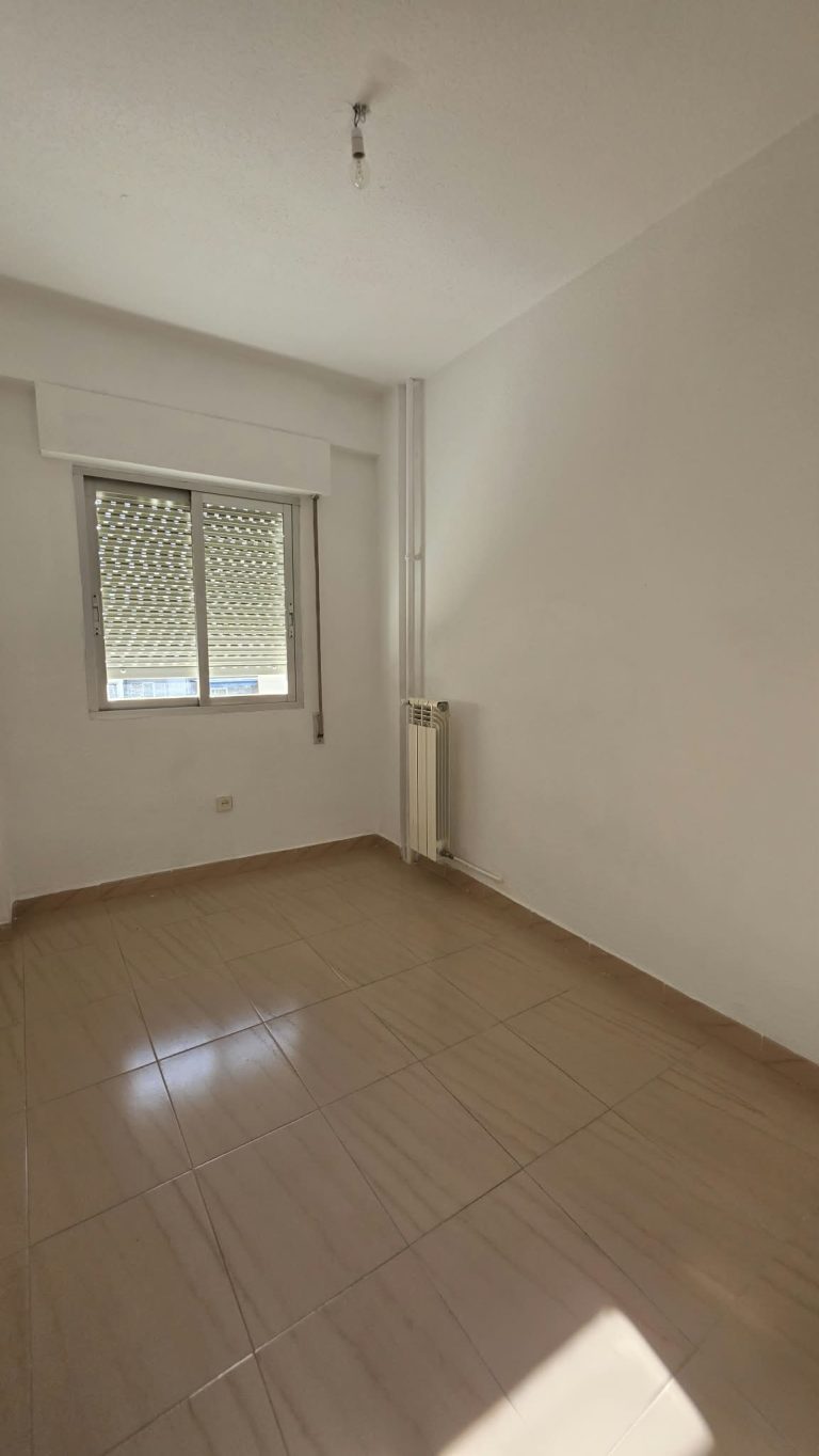 PISO EN VENTA EN PARLA – ZONA VILLAYUVENTUS I — Casalia Inmobiliaria, Parla (foto 24 de 29)