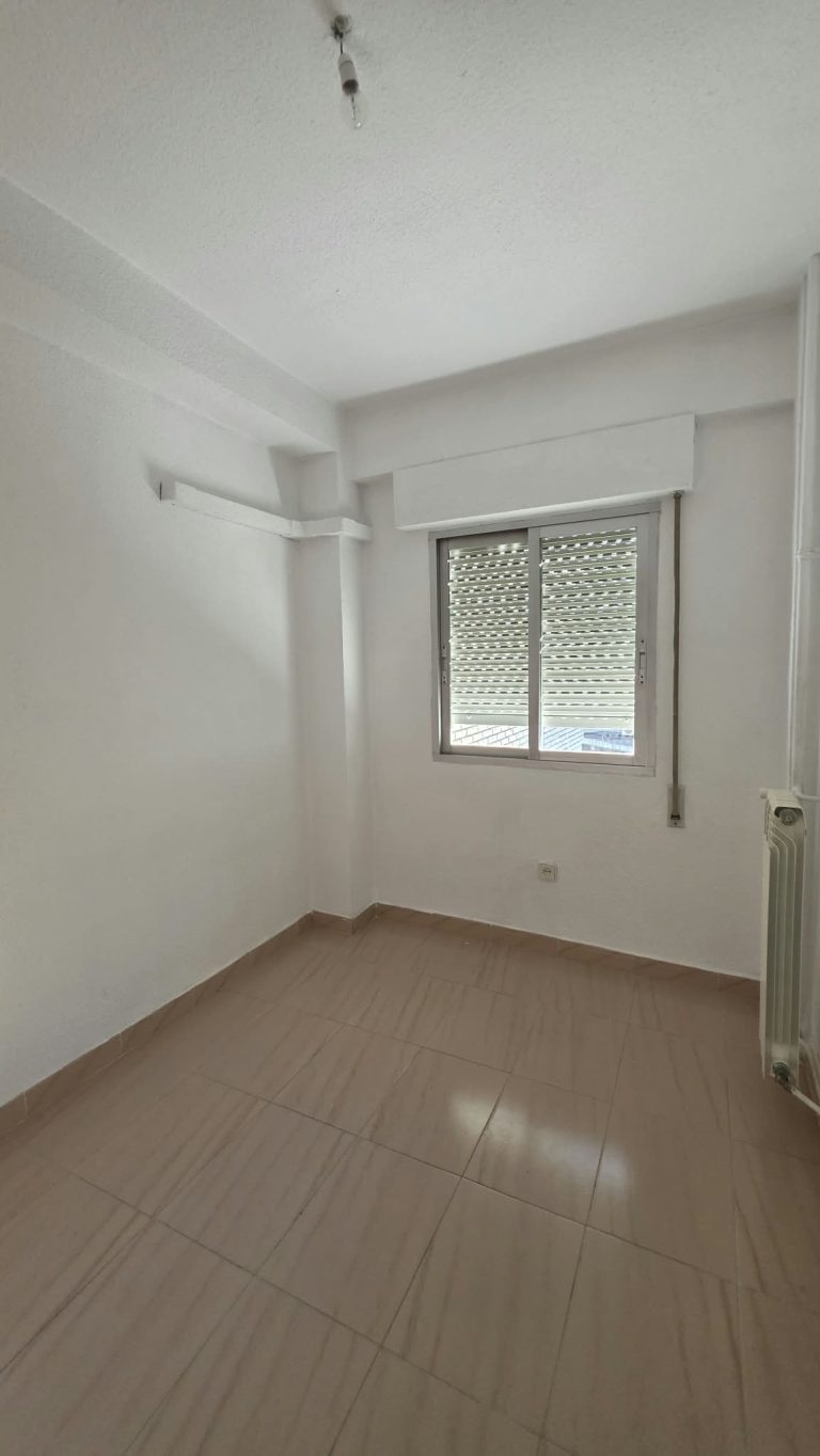 PISO EN VENTA EN PARLA – ZONA VILLAYUVENTUS I — Casalia Inmobiliaria, Parla (foto 25 de 29)