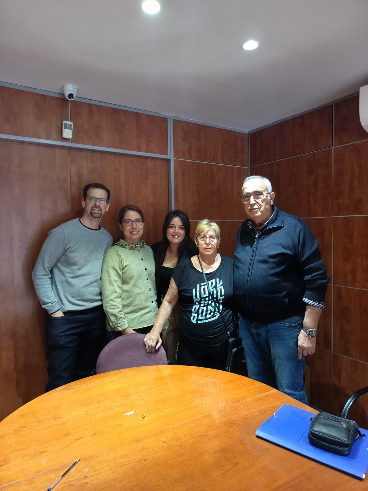 WhatsApp-Image-2026-09-30-at-11.31.54-1 Clientes de Casalia Inmobiliaria el día de la firma de su vivienda