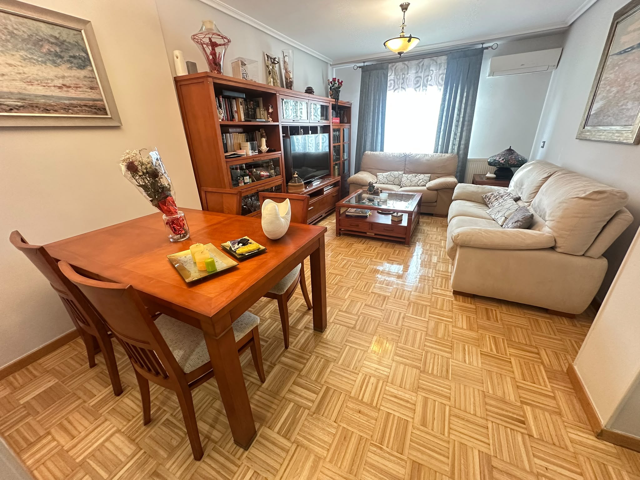 PISO EN UNA DE LAS MEJORES URBANIZACIONES DE PARLA, DE 3 DORMITORIOS, 2 BAÑOS, GARAJE, PISCINA. — Casalia Inmobiliaria, Parla (foto 5 de 21)