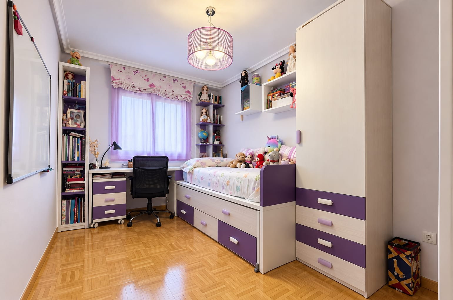 PISO EN UNA DE LAS MEJORES URBANIZACIONES DE PARLA, DE 3 DORMITORIOS, 2 BAÑOS, GARAJE, PISCINA. — Casalia Inmobiliaria, Parla (foto 16 de 21)