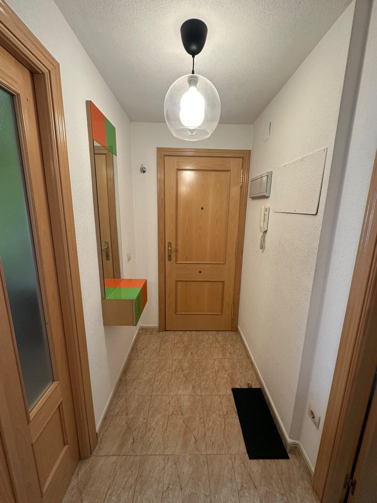PISO EN EL CENTRO DE PARLA DE 2 HABITACIÓNES Y DOS BAÑOS — Casalia Inmobiliaria, Parla (foto 11 de 20)